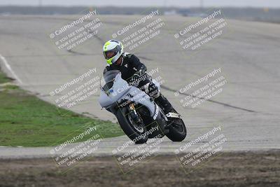 media/Nov-29-2025-TrackDaz (Sat) [[10ae2d9bce]]/B Group/Session 3 (Outside Grapevine)/